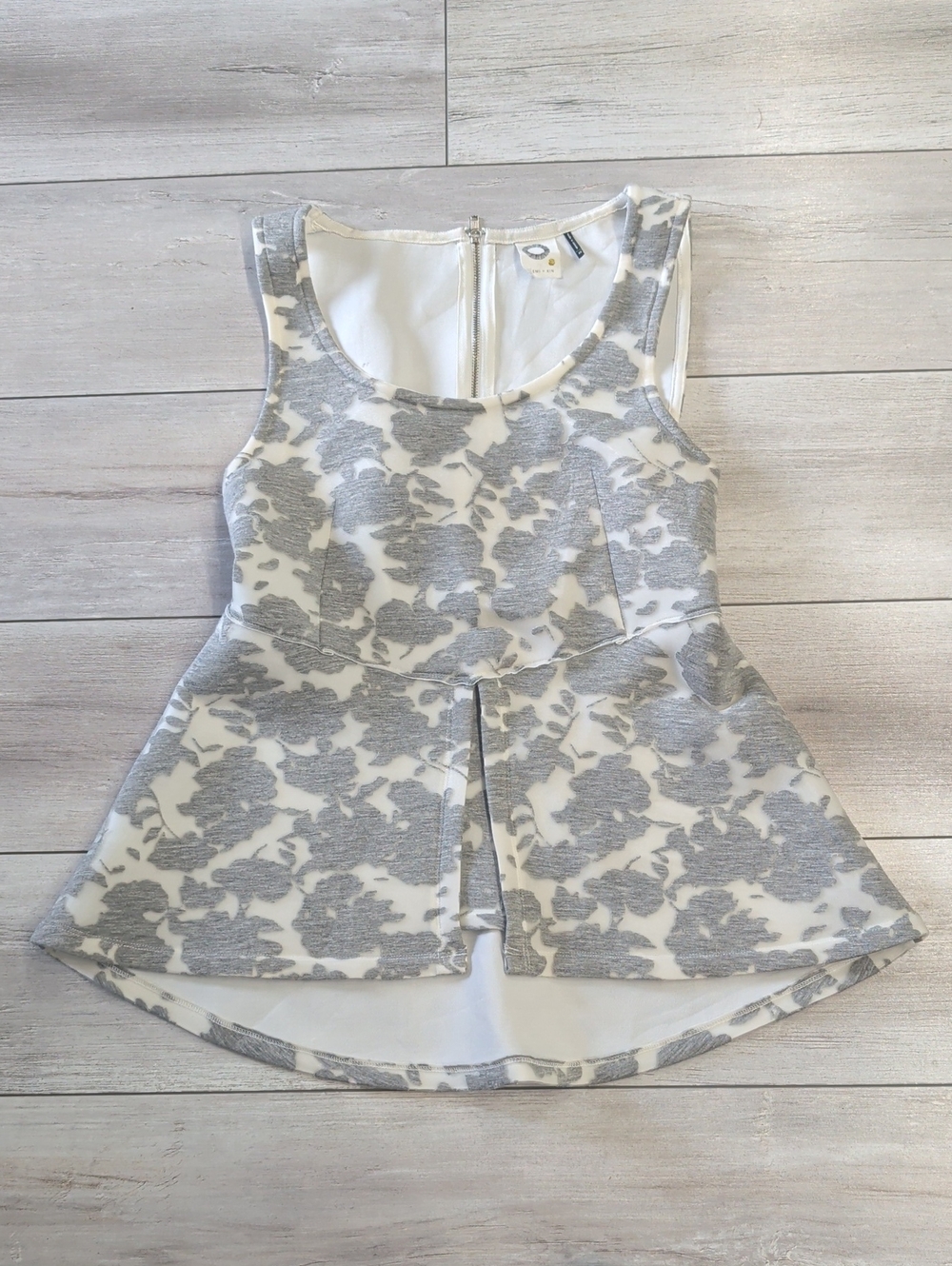 Sleeveless Gray Floral Peplum Top - Akemi + Kin